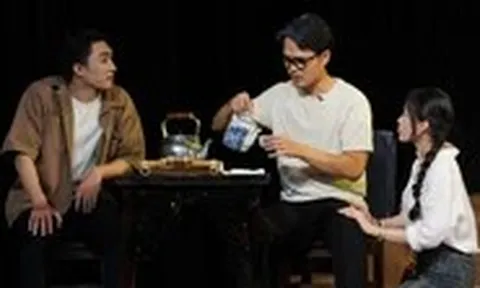 Lễ 30-4, sân khấu thành phố sáng đèn 5 ngày từ Idecaf, Trương Hùng Minh đến Thế Giới Trẻ