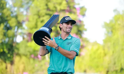 Joaquin Niemann lập hat-trick danh hiệu LIV Golf, chính thức giành vé dự US Open