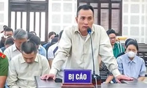 Đường dây lập cả trăm công ty ‘ma’, bán ra hàng trăm ngàn hóa đơn trái phép