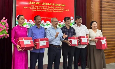 Cán bộ xã làm công tác văn hóa, thể thao và du lịch được phân quyền ra sao?