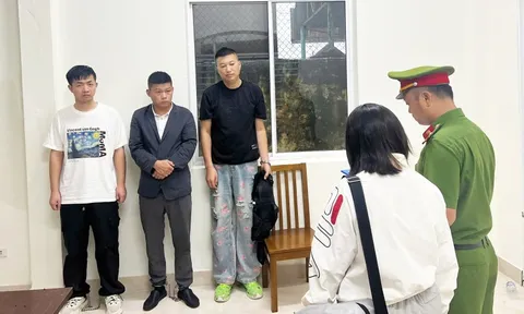 3 người Trung Quốc giam cầm đồng hương ở nhà nghỉ, đòi tiền nợ thua bạc