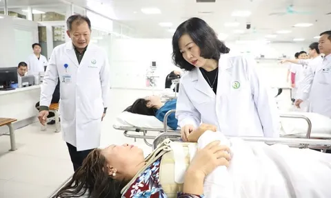 Bộ Y tế phản hồi kiến nghị thông tuyến khám chữa bệnh từ xã đến trung ương, bỏ giấy chuyển viện