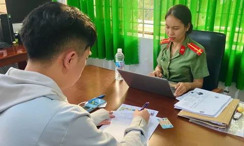 Thanh niên đăng video giả gái phản cảm, bị công an mời làm việc