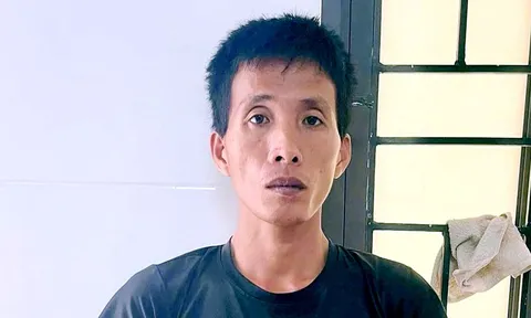 Khởi tố người cha dượng dùng búa đánh vào đầu con riêng của vợ