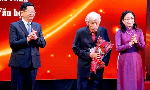 50 tác phẩm tiêu biểu gọi tên Bảo Ninh, Nguyễn Huy Thiệp, Lưu Quang Vũ, Trần Tiến