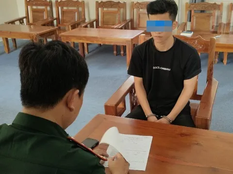 Bắt đối tượng tàng trữ ma túy cùng ‘hàng nóng’ ở Phú Quốc