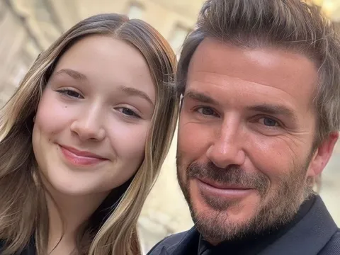 Con gái 12 tuổi của Beckham bị cấm trang điểm khi ra đường