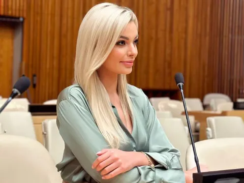 Hoa hậu đẹp nhất Thế giới đến thăm Liên Hợp Quốc