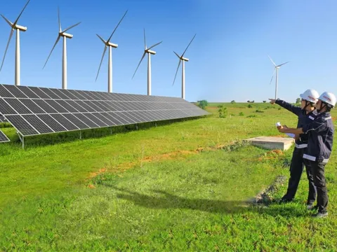 Hệ thống điện không còn công suất dự phòng: Năng lượng tái tạo chưa đủ mạnh