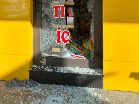 Truy tìm 3 kẻ trộm két tiền của siêu thị ở Đà Nẵng