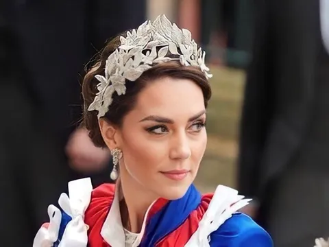 Bí mật ngầm của Hoàng gia Anh