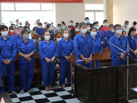 Hơn 200 năm tù cho các bị cáo trong đường dây đánh bạc nghìn tỷ ở An Giang