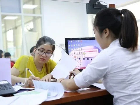 Bộ Nội vụ: 1,8 triệu viên chức, thi thăng hạng gây tốn kém, dễ tiêu cực