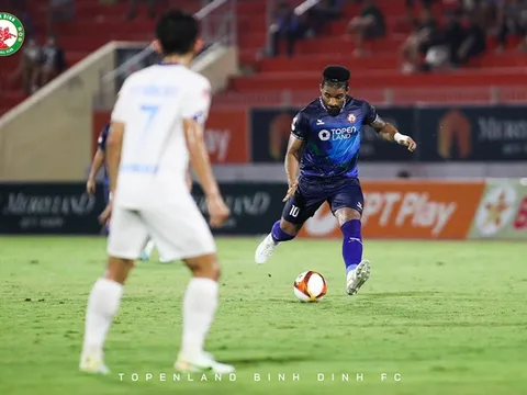 Bình Định và Nam Định chia điểm trong trận cầu mưa... cơ hội