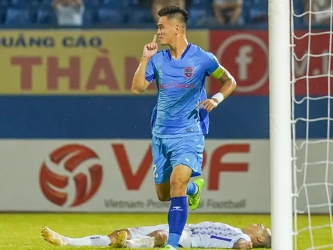 B.Bình Dương 1-1 CLB Hà Nội: Tiến Linh ghi bàn thắng đầu tiên tại giải