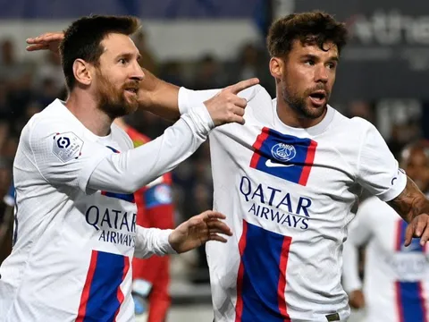 Messi vượt mặt Ronaldo lập kỷ lục trong ngày PSG lập kỷ lục