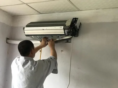 Hóa đơn tiền điện cao kỷ lục: Thợ sửa điều hòa chỉ sai lầm nhiều người mắc