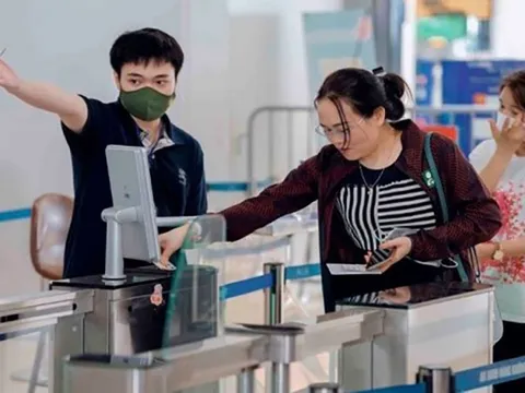 Chưa mở rộng ứng dụng VNeID thay giấy tờ đi máy bay