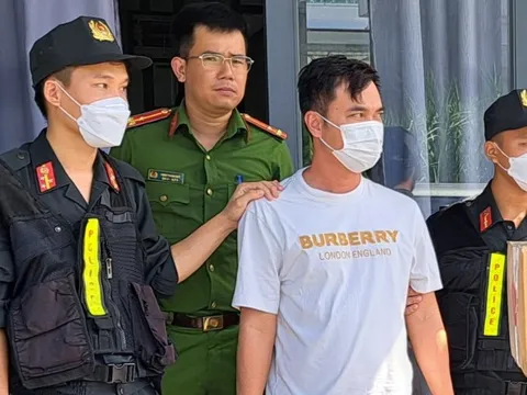 Khám xét, tạm giữ loạt đối tượng trong đường dây đánh bạc 560 tỷ đồng