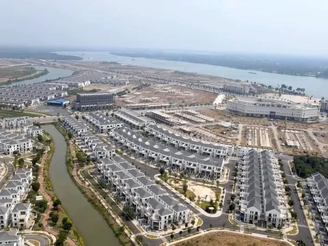 Thủ tướng giao Bộ trưởng Xây dựng làm việc trực tiếp với Chủ tịch Novaland