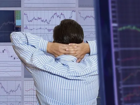 Đột biến 700 tỷ đồng một cổ phiếu ngân hàng