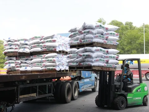 PVFCCo đứng top 2 trong “bảng xếp hạng công ty đại chúng uy tín và hiệu quả” năm 2023