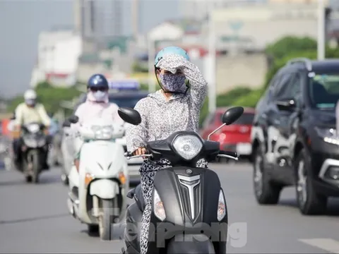 Miền Bắc, miền Trung nắng nóng đỉnh điểm