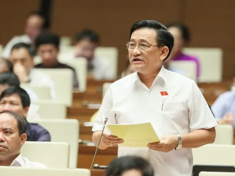 Thay cán bộ sợ sai, né trách nhiệm như thay cầu thủ thi đấu kém hiệu quả