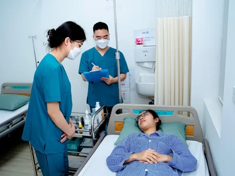 Sinh viên ngành điều dưỡng không lo thiếu việc