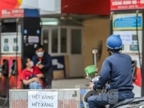 Côn Đảo thiếu xăng dầu