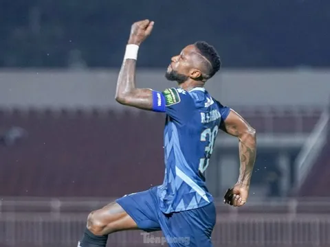 CLB TPHCM chơi thăng hoa, đè bẹp S.Đà Nẵng 5-1 trên sân nhà