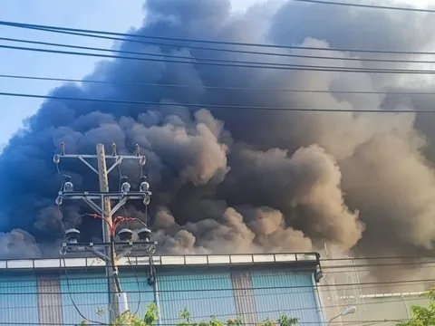 Sự cố lò hơi, một nhà máy tại khu công nghiệp ở Đồng Nai bốc cháy