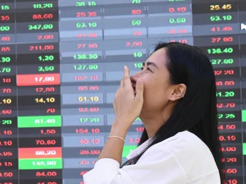 Hiện tượng lạ: Toàn bộ cổ phiếu ngân hàng tăng giá