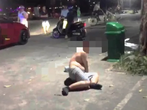 Một cán bộ tại TT-Huế nghi say xỉn, có hành động thiếu chuẩn mực nơi công cộng