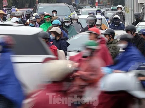 Nhiều vùng trên cả nước sắp đón mưa lớn, miền Bắc giảm nhiệt từ ngày mai