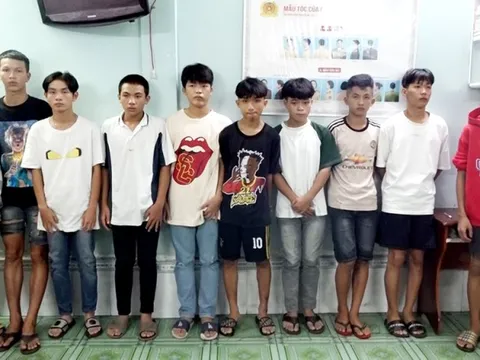 Hai nhóm thanh thiếu niên hẹn nhau hỗn chiến tại An Giang