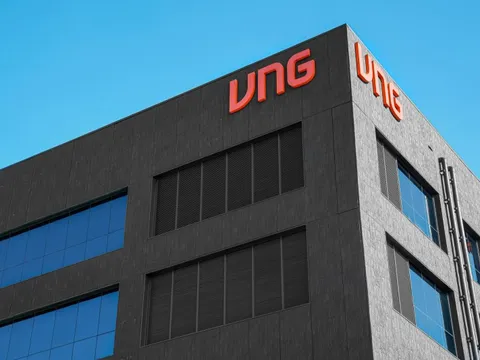 Sự kiện đáng chú ý: Cổ phiếu lớn nhất sàn chứng khoán 'thoát hiểm'