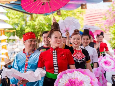 'Ngày hội Tây Bắc' chính thức khai mạc tháng tinh hoa mở hội tại Vinwonders Nam Hội An