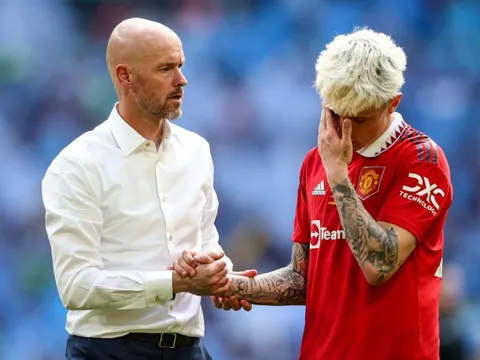 MU lập kỷ lục buồn sau trận thua Man City