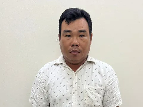 Gây án mạng vì bị chủ nợ chặn đường đánh