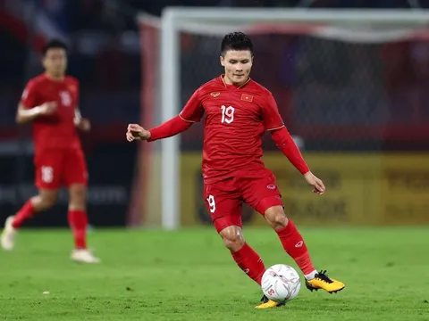 Nguyễn Quang Hải trở về V-League