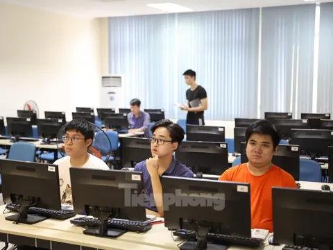 Gần 8.000 thí sinh tham gia thi đánh giá tư duy đợt đầu tiên năm 2023