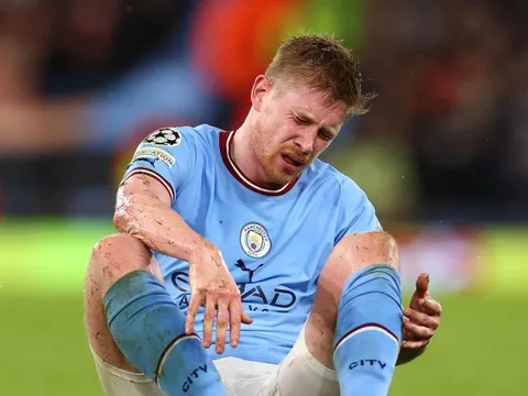 Cắn răng thi đấu suốt 2 tháng, De Bruyne phải trả giá nặng nề