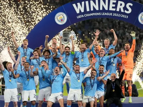 Man City nhận bao nhiêu tiền sau khi giành cú ăn ba lịch sử?