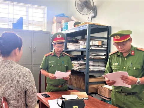 Nợ hơn 5 tỷ, người phụ nữ giả mạo cán bộ ngân hàng để lừa đảo