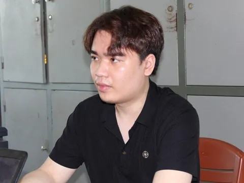 Hack facebook người khác để lừa bán thuốc chữa ung thư