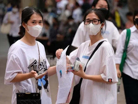 Sau cú 'phanh gấp', Bộ GD&ĐT chấp nhận chứng chỉ ngoại ngữ thi từ 10/9