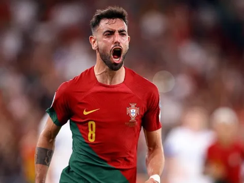 Ronaldo im tiếng, bị lấn át bởi Bruno trong chiến thắng của Bồ Đào Nha