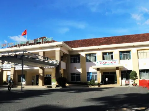 Cứu sống người đàn ông bị đâm thủng tim nguy kịch