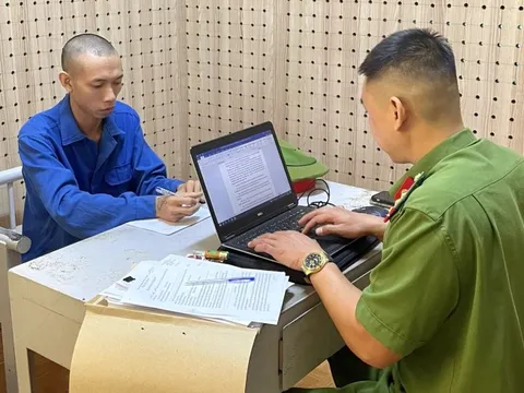 Bắt đối tượng chiếm hơn 300 triệu đồng từ chiêu ‘khôi phục tin nhắn’